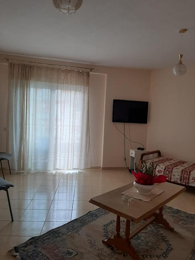 Grazioso Apartamento Arredato A Due Passi Dal Lungomare Вльора Екстер'єр фото