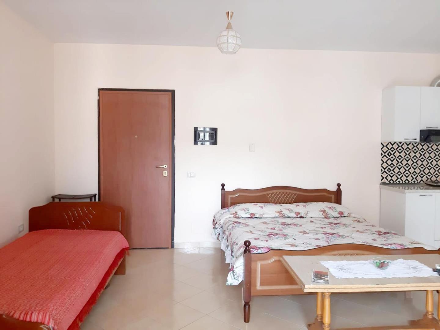 Grazioso Apartamento Arredato A Due Passi Dal Lungomare Вльора Екстер'єр фото